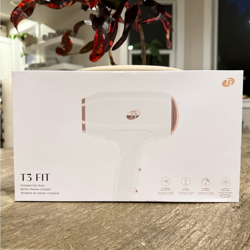 T3 FIT Compact hair dryer